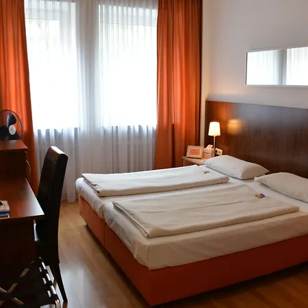 Italia 3* Munich