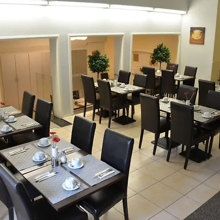 Hotel Italia 3*