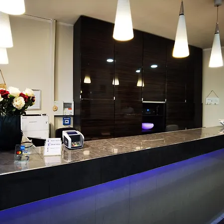 Hotel Italia 3*