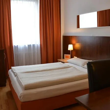 イタリア 3* ミュンヘン